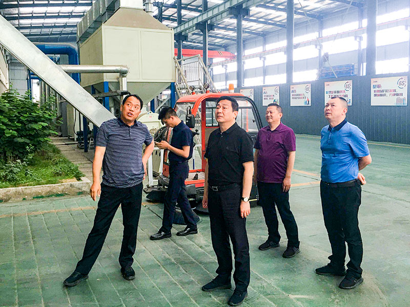 四川省廣元市經開區領導來訪